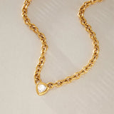 Amara Halsband