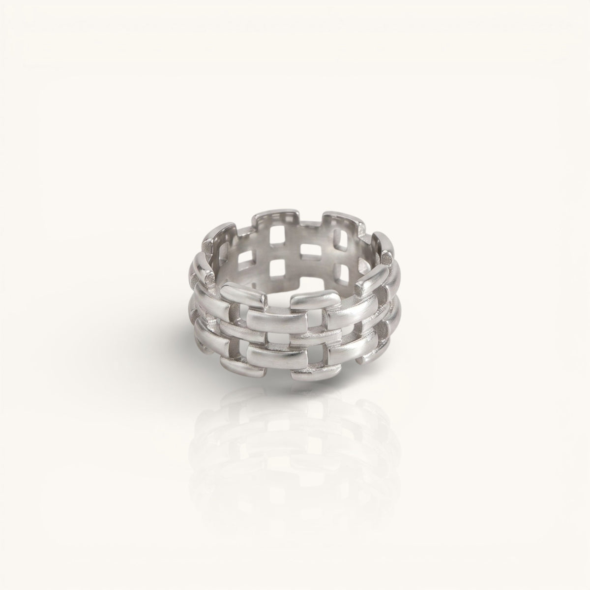 Elina Ring