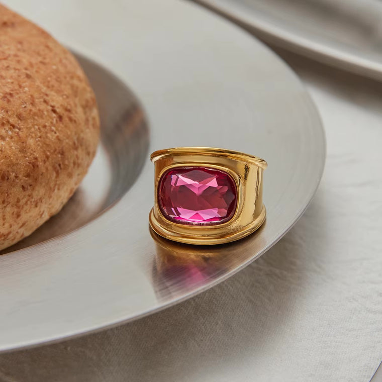 Leila Ring