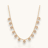 Adele Halsband