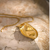 Naida Halsband