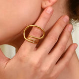 Octavia Ring